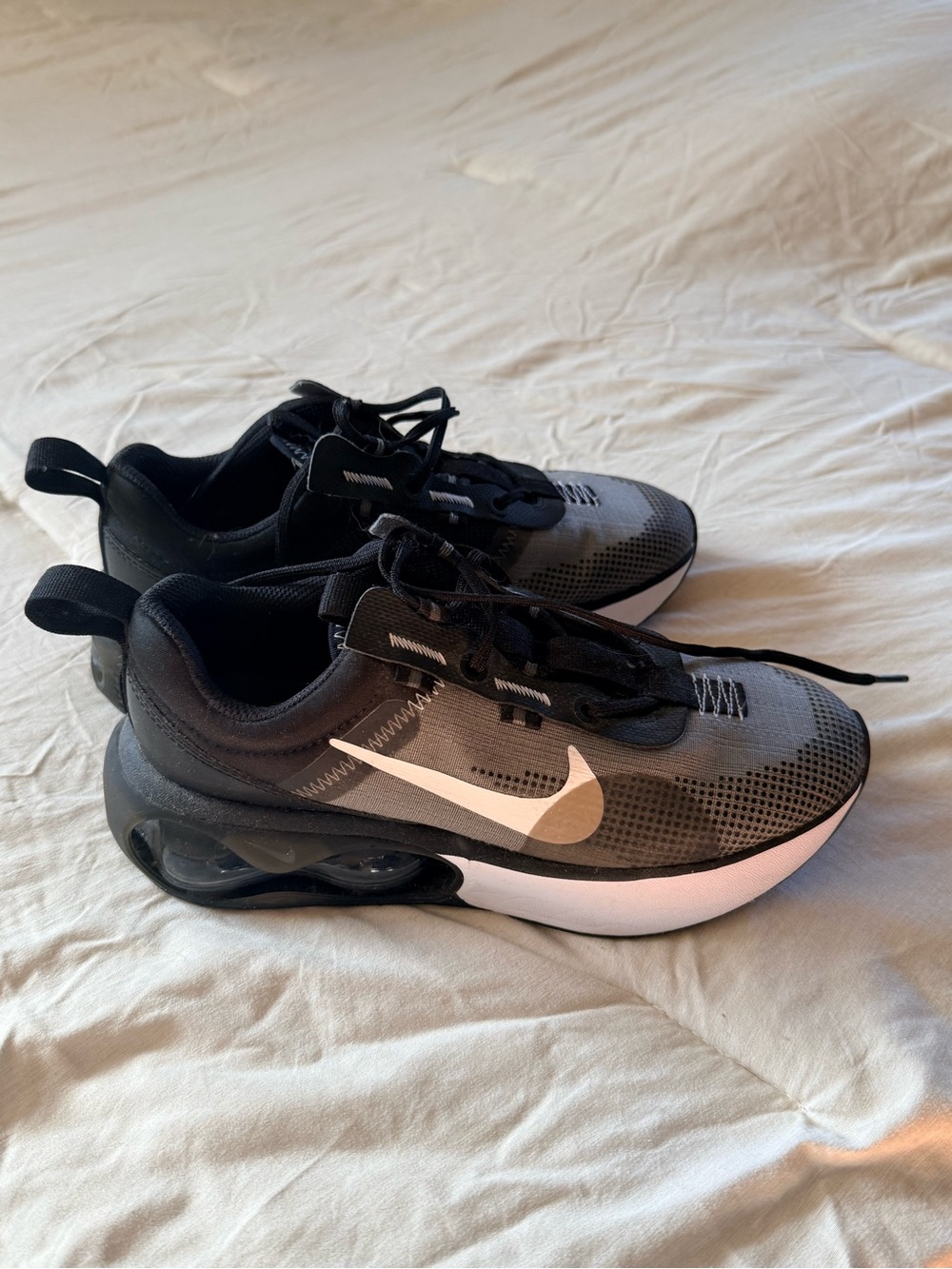 Nike Kids Black and Gray Air Bubble Athletic Sneakers with White Swoosh